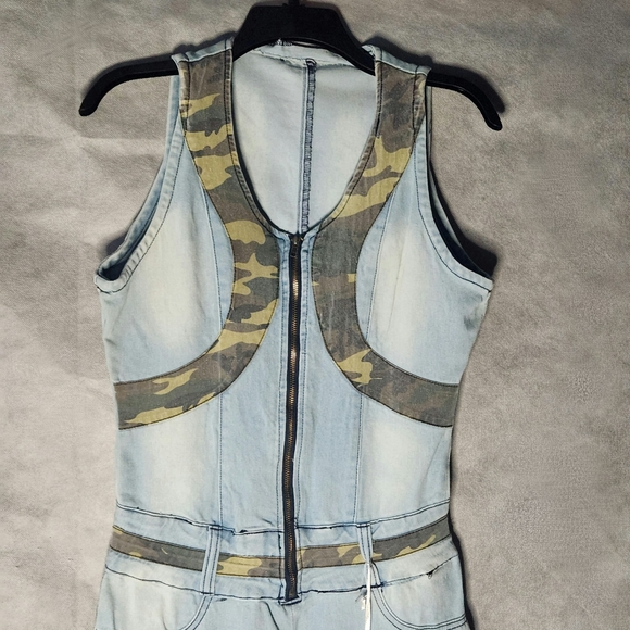 American Quality Denim Sleeveless Jumpsuit - Picture 4 of 9